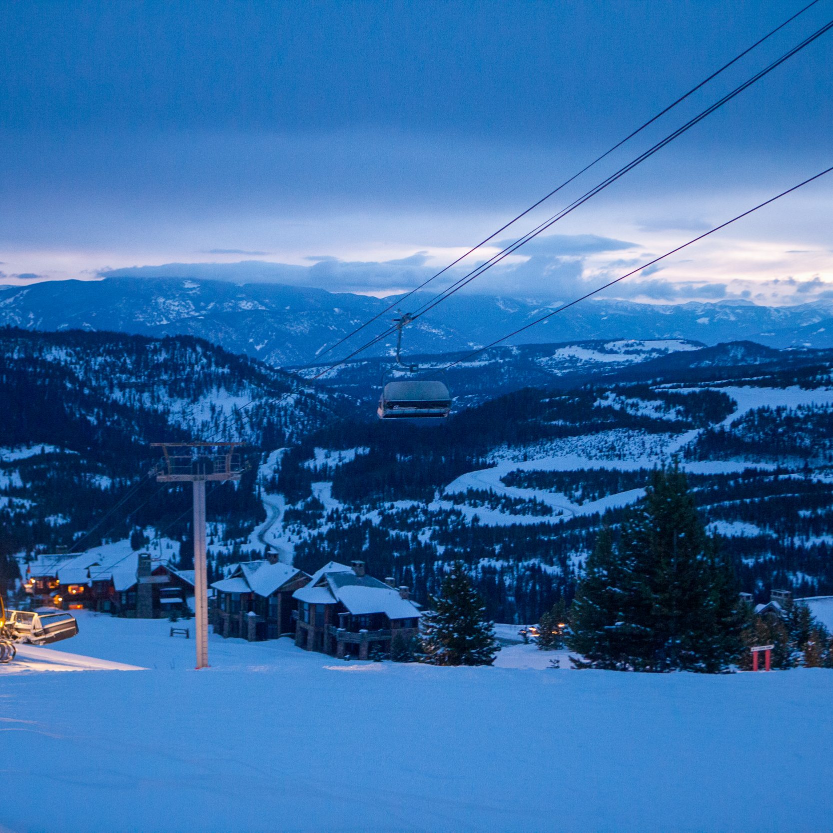 Skii lifts and view at Yellowstone Club. | Tom Erickson/via Flickr